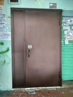 двери металлические одностворчатые «полуторка» вход в подъезд с кодовым замком